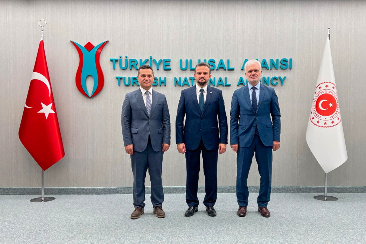 Rektörümüzden Türkiye Ulusal Ajansı Başkanı İlker Astarcı’ya Ziyaret