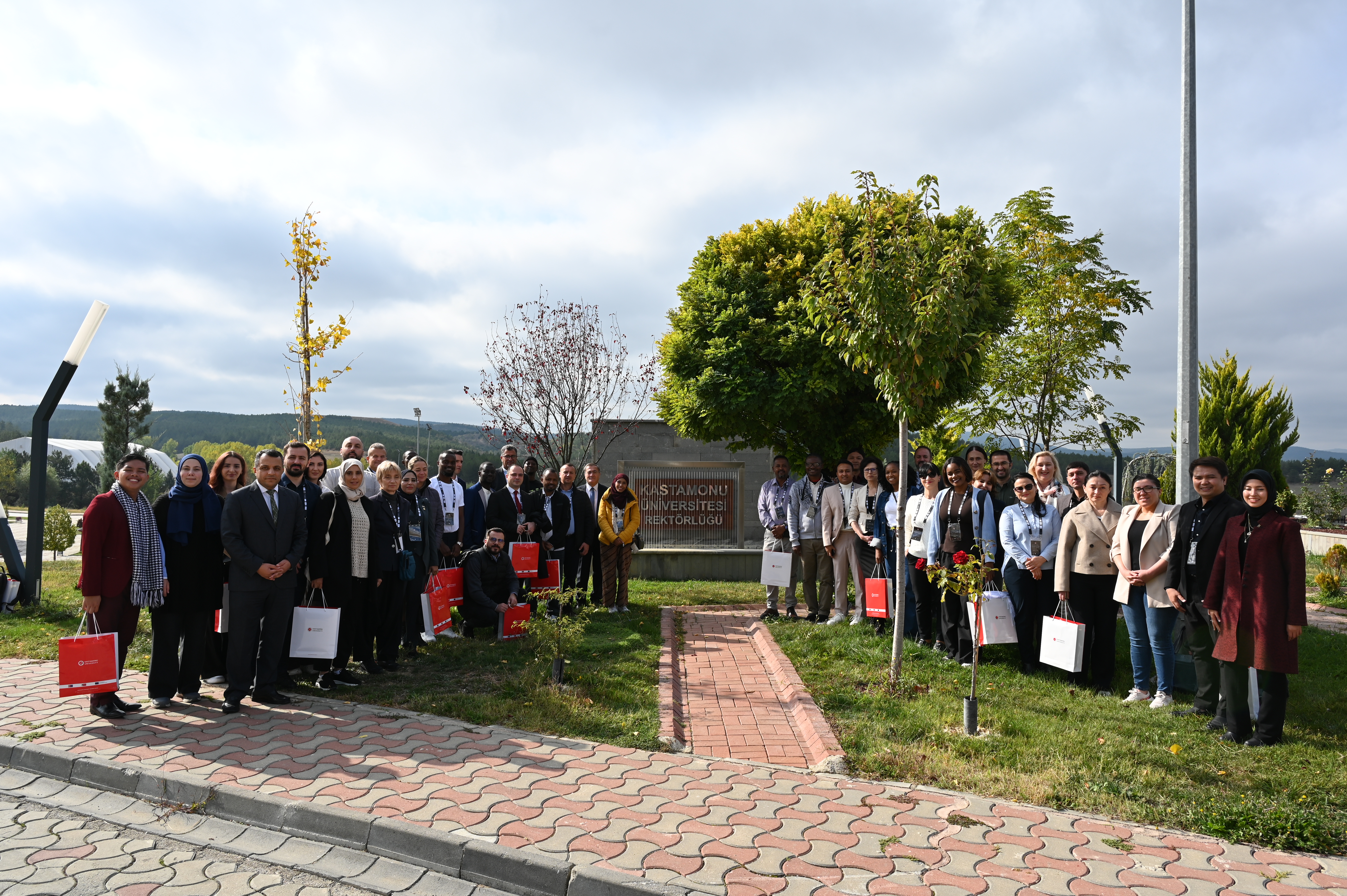 Kastamonu Üniversitesi’nde 2’ncisi Düzenlenen International Staff Week Sona Erdi